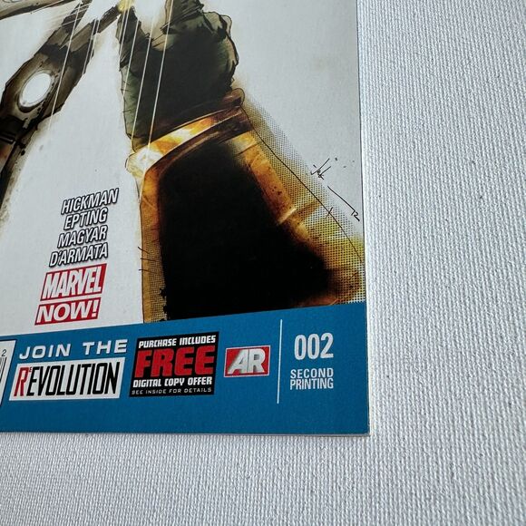 New Avengers #2 2nd Print Marvel Comics Black Panther Hickman Epting - Picture 3 of 6